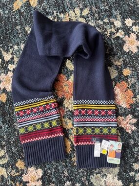 Fred Perry Wool Scarf with Colorful Fair Isle Pattern - Navy